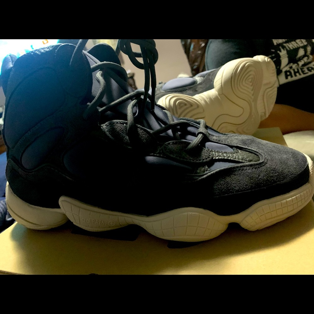 Authentic Yeezy 500 size 10 new